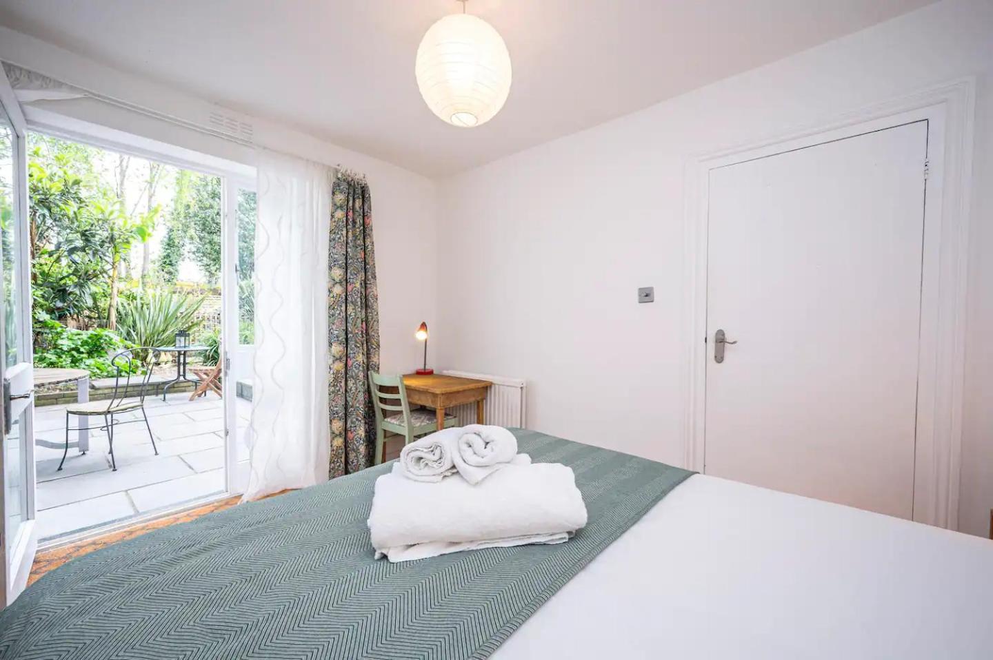 Spacious 20min To Bridge Pass The Keys Appartamento Londra