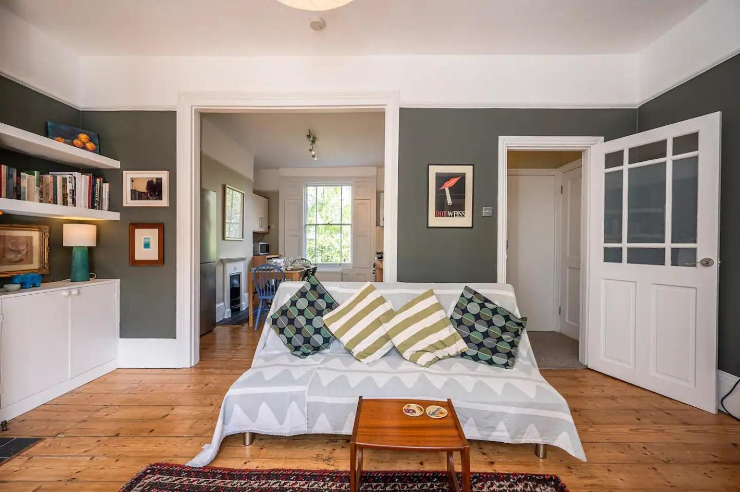Spacious 20min To Bridge Pass The Keys Londra