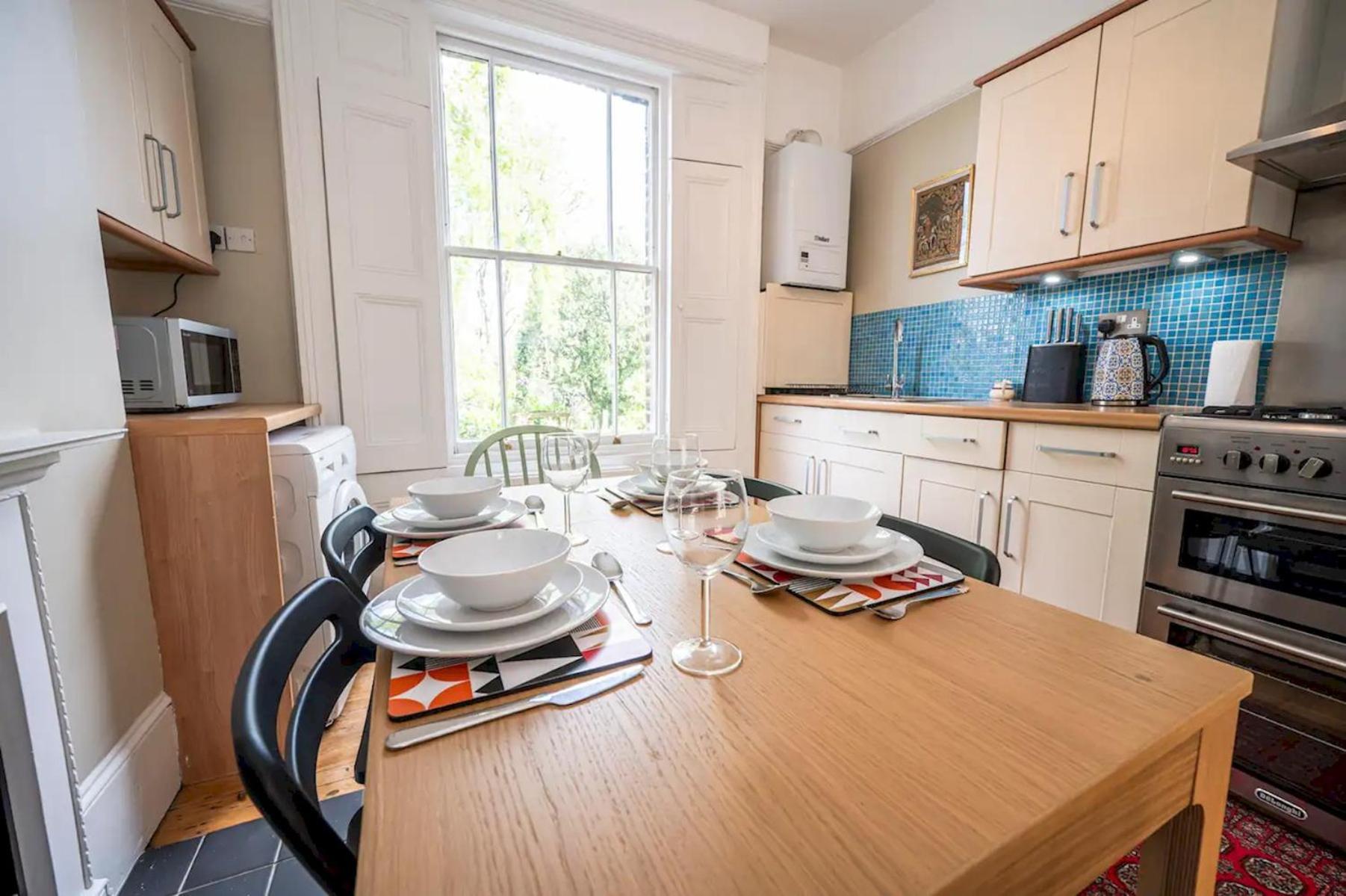 Spacious 20min To Bridge Pass The Keys Appartamento Londra